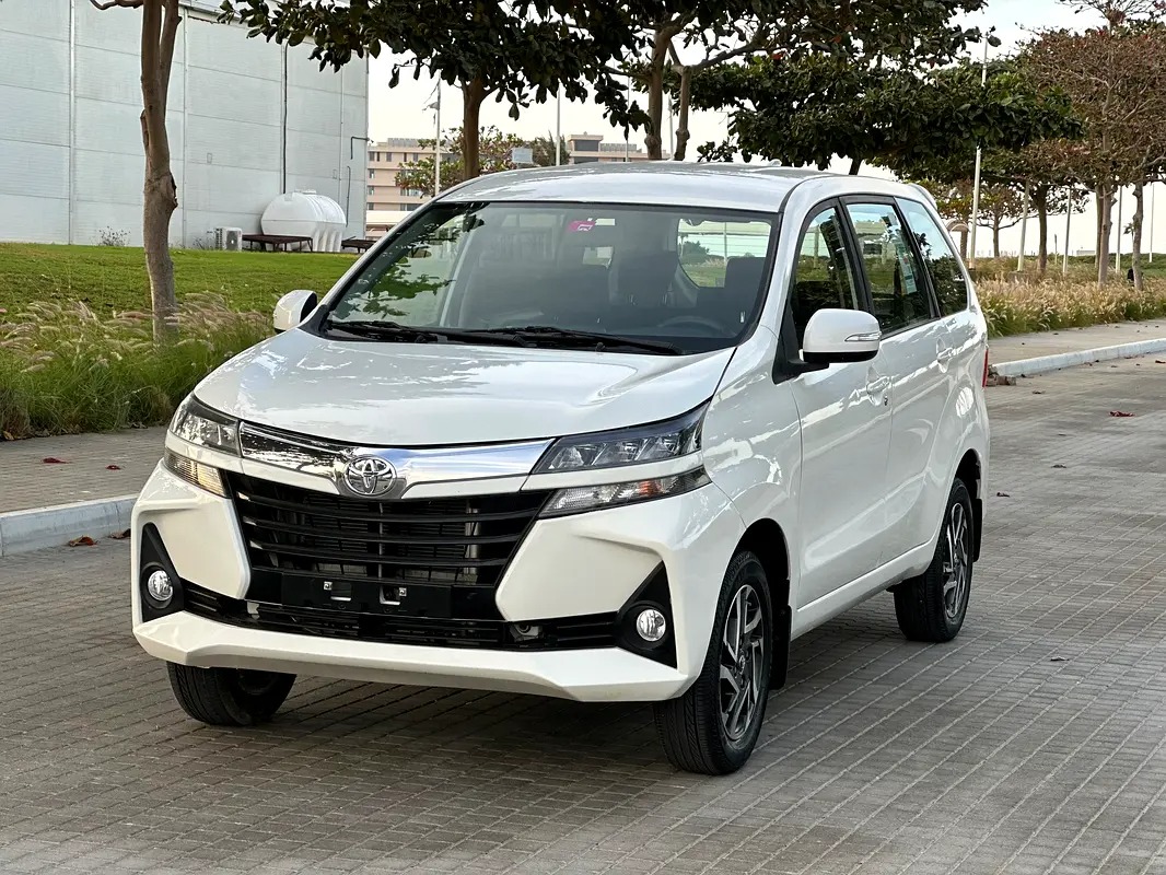 Toyota Avanza 5