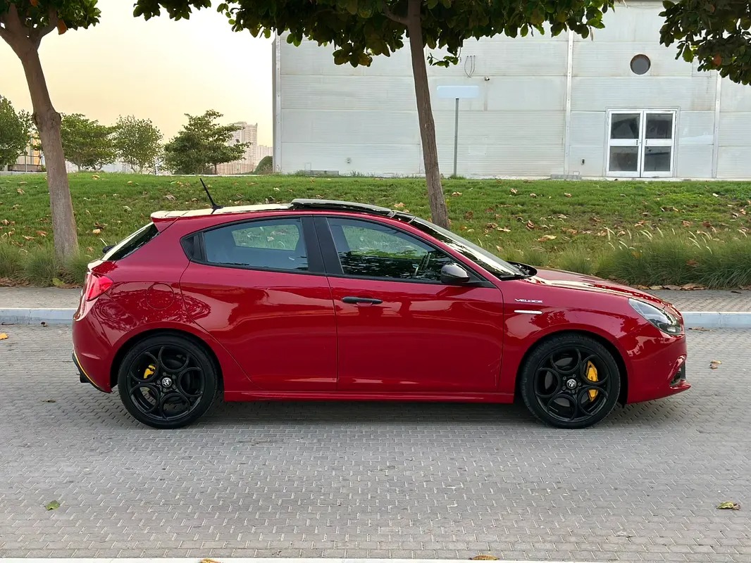 Alfa Romeo Giulietta Turbo Full 4