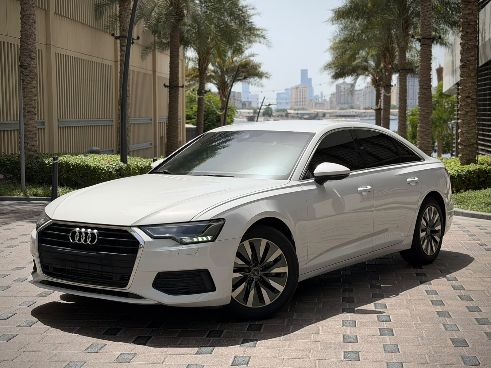 Audi A6 4