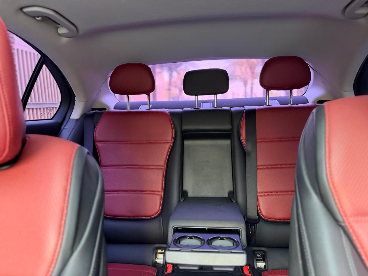 Mercedes C300 6