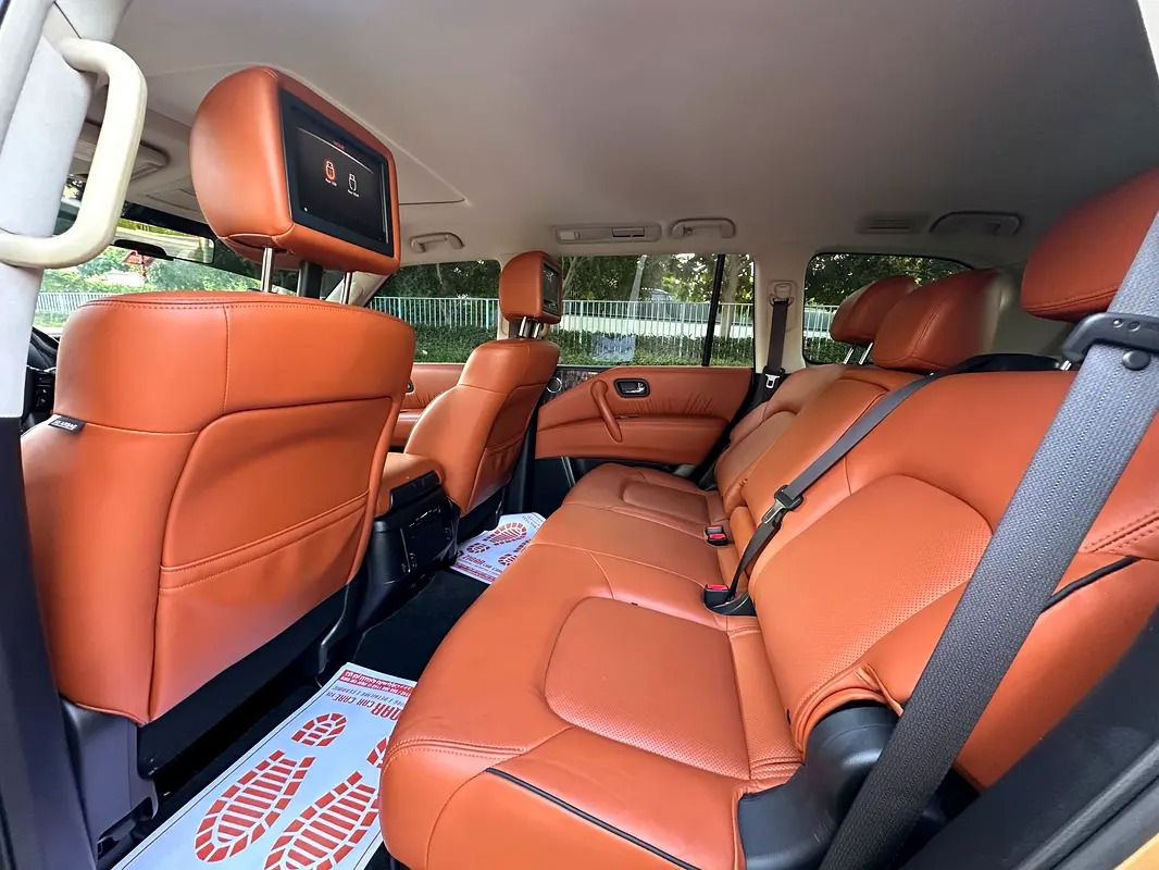 Nissan Patrol LE Titanium 7
