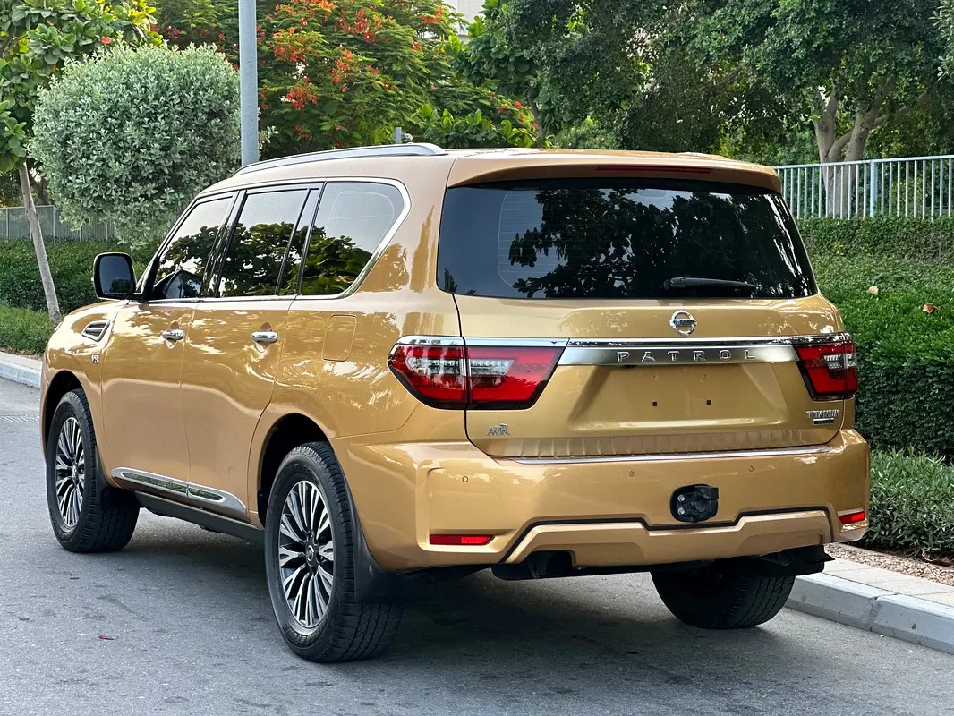 Nissan Patrol LE Titanium 8