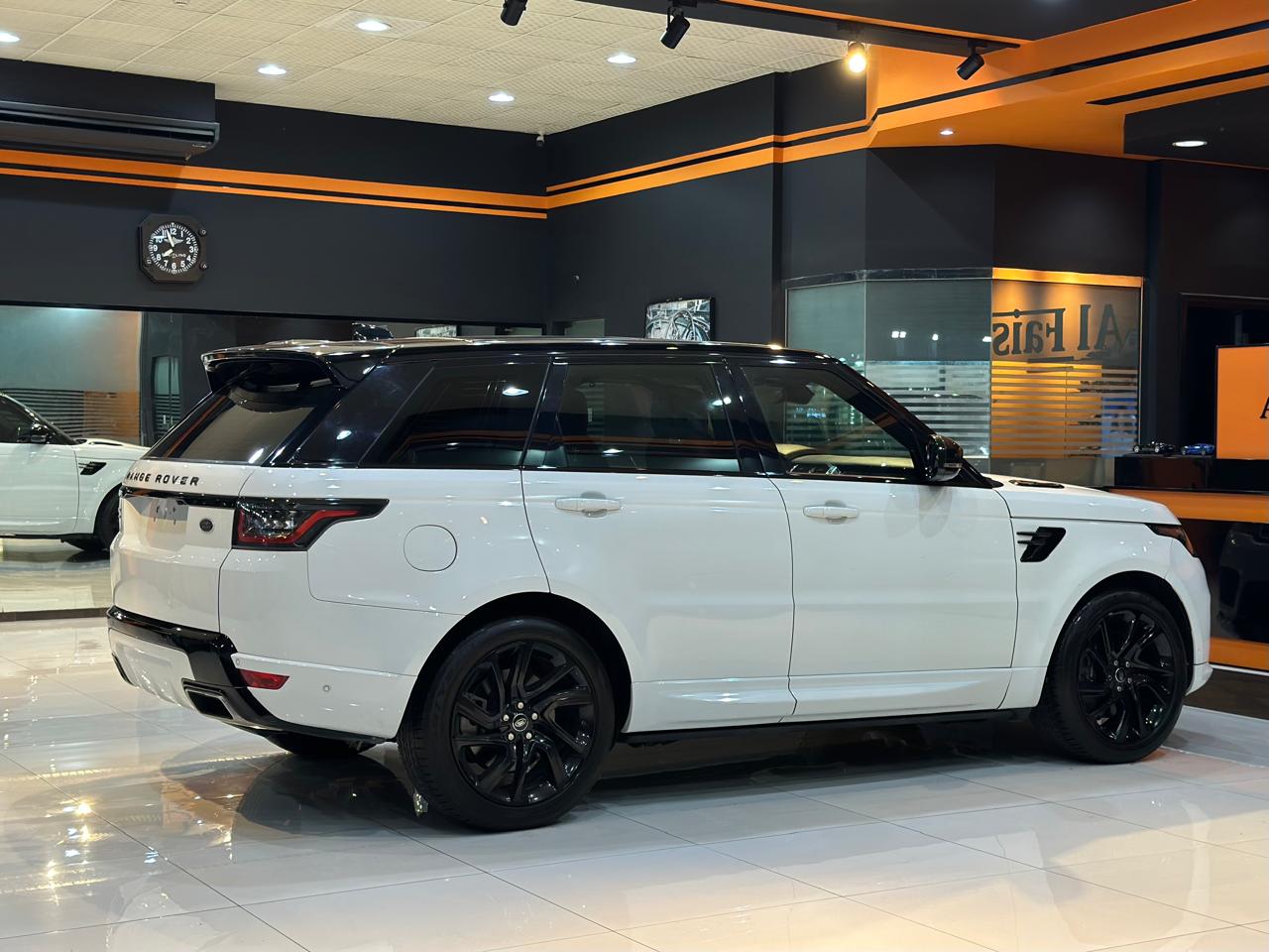 Range Rover Sport HSE 9